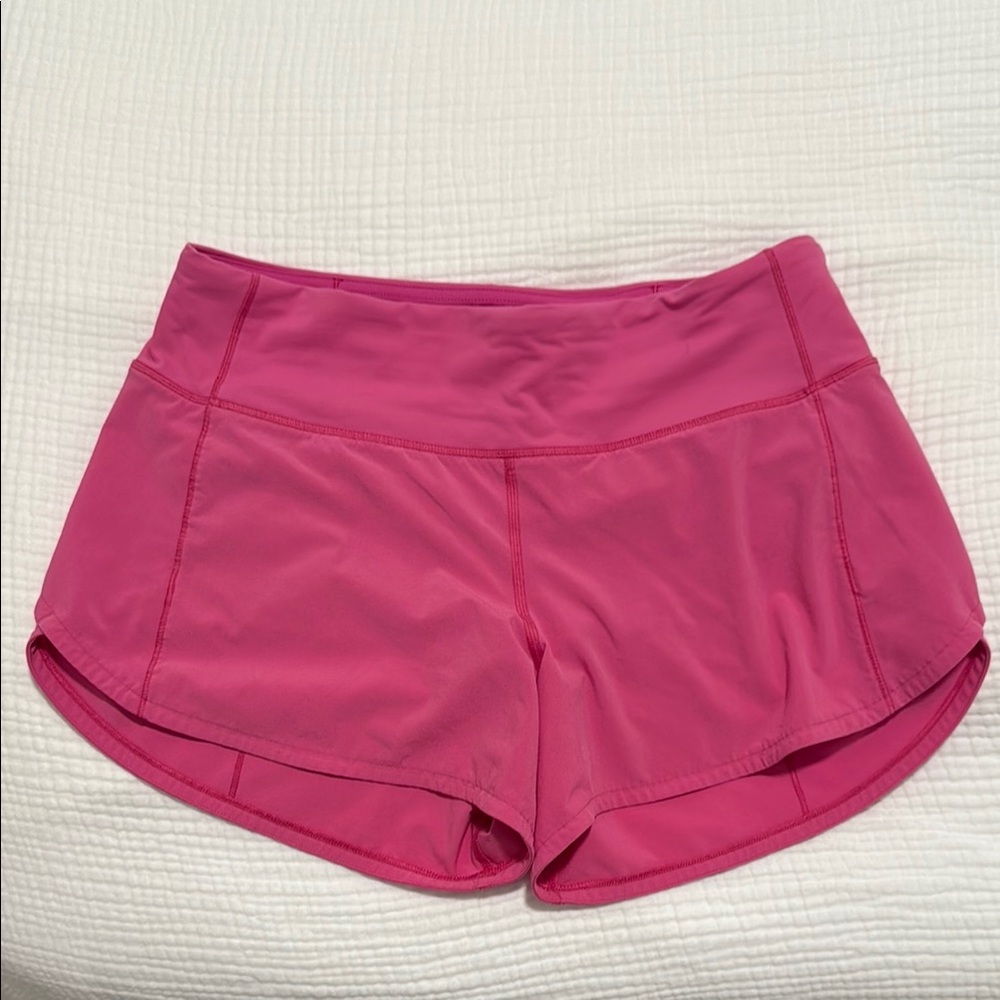 Lululemon speed up short low rise lined